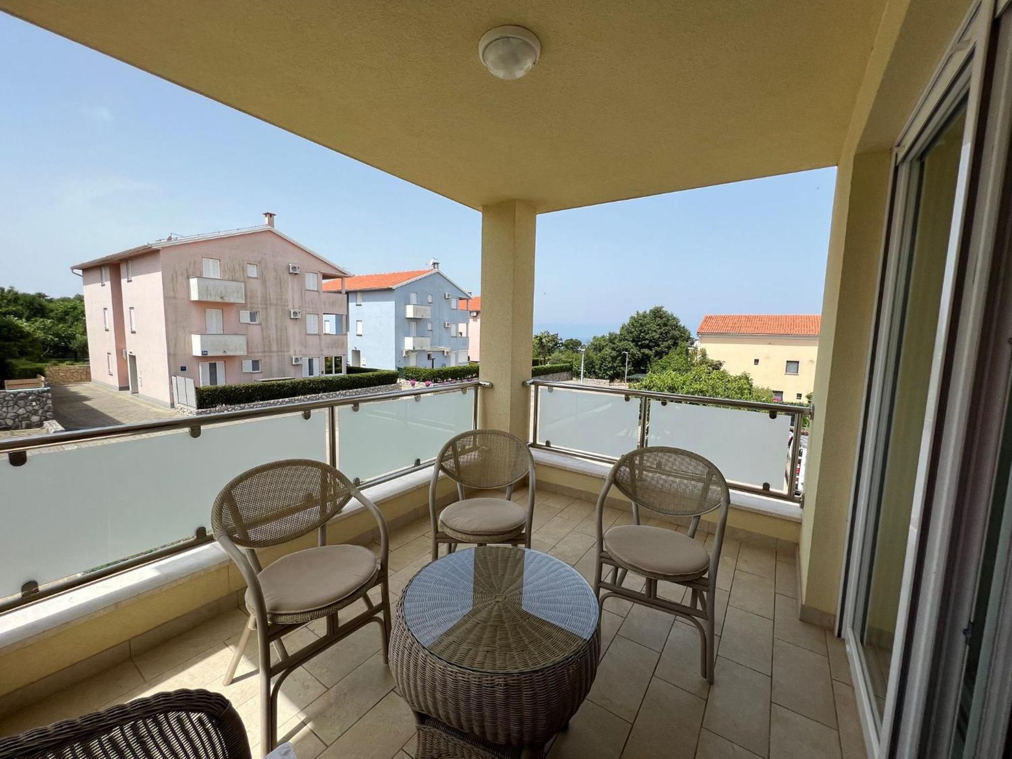 Apartman Sven Malinska Exterior foto